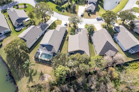 A home in LAKELAND