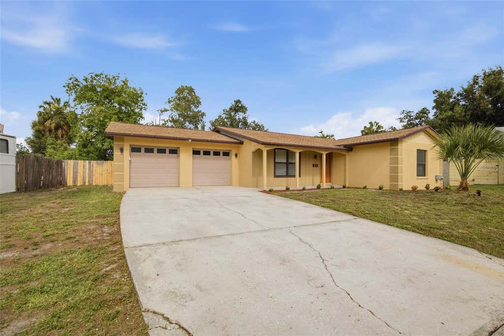 Photo of 7003 Larimer Court, Tampa, FL 33615 (MLS # TB8531600)