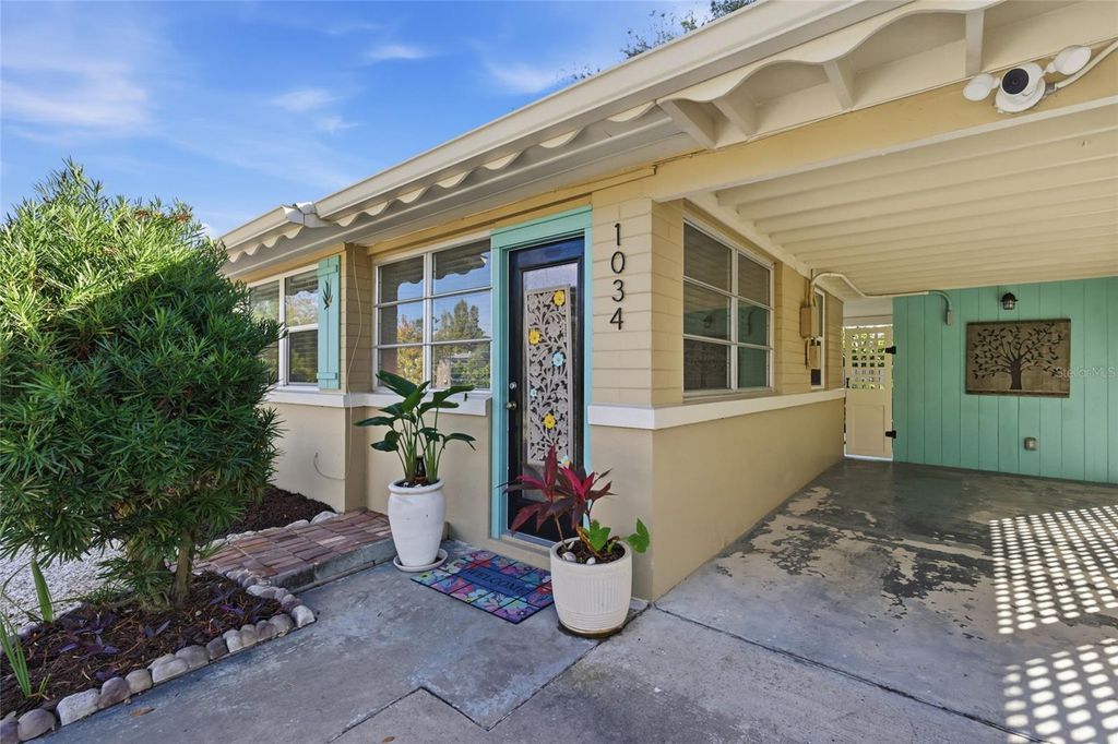 Photo of 1034 22nd Street, Sarasota, FL 34234 (MLS # A4676209)