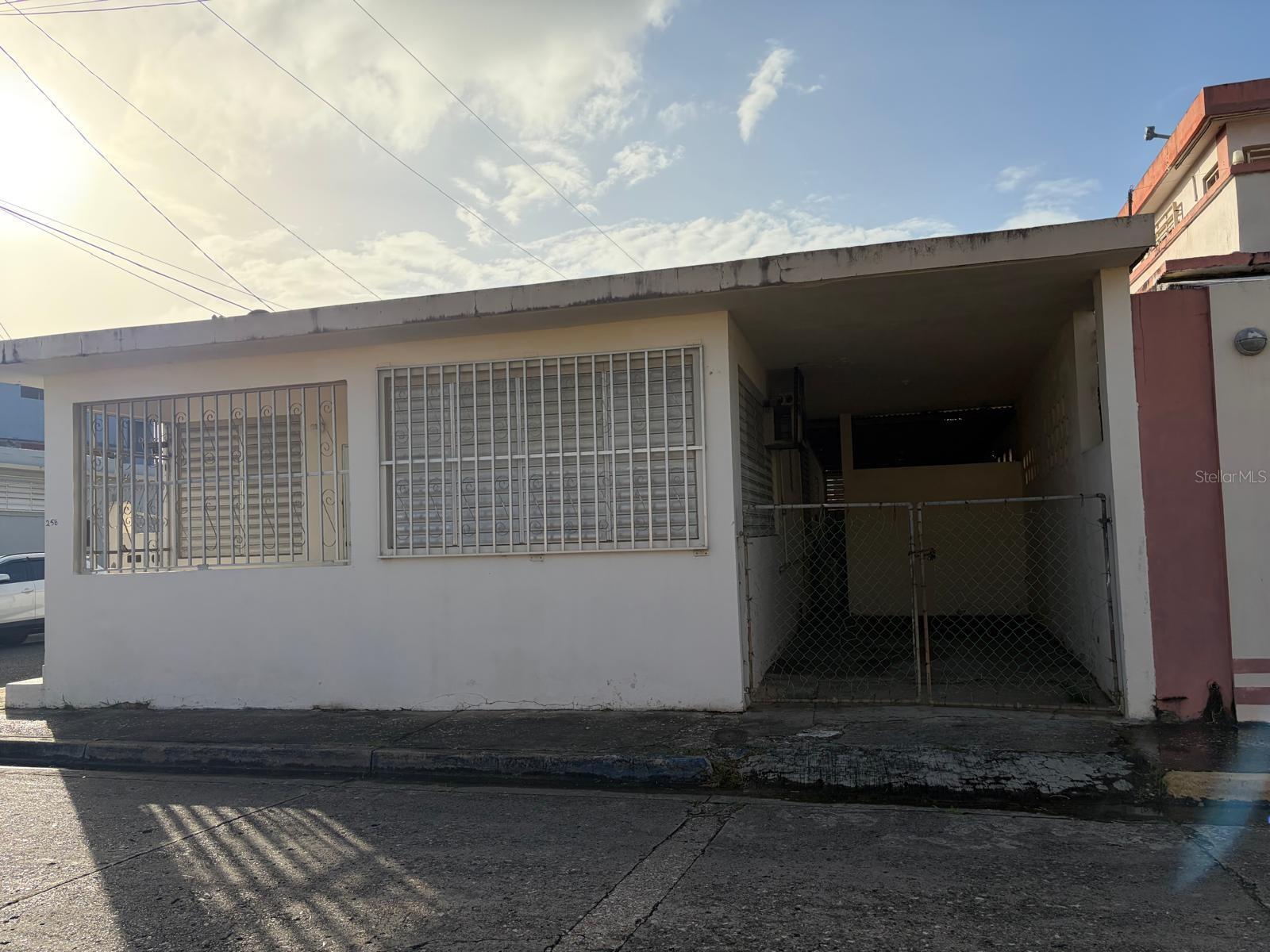 CALLE ANTONIO GONZÁLEZ - Residential