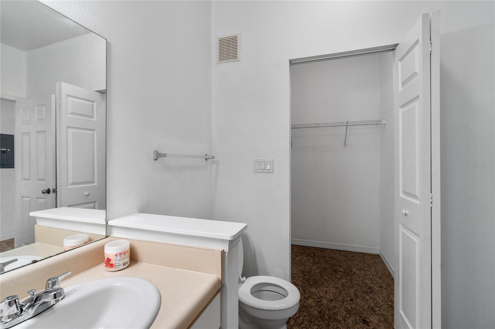 LAKE CHASE CONDO - Residential