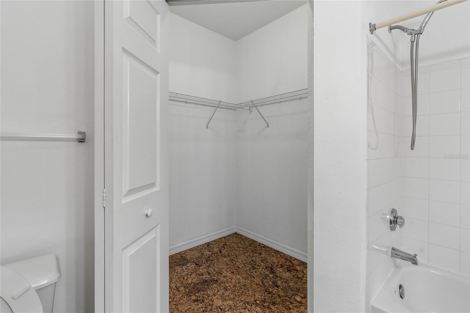 LAKE CHASE CONDO - Residential