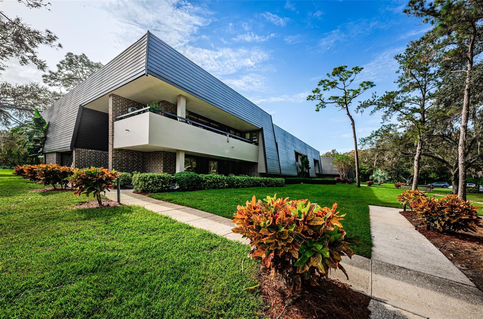 INNISBROOK - Residential