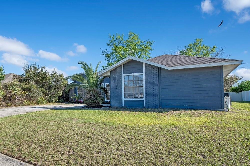 DELTONA LAKES UNIT 32 - Residential