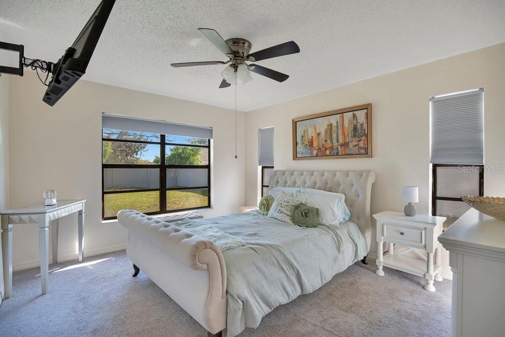 DELTONA LAKES UNIT 32 - Residential