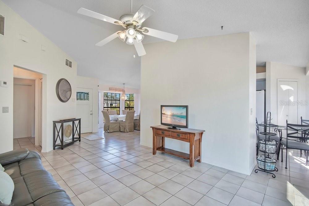 DELTONA LAKES UNIT 32 - Residential