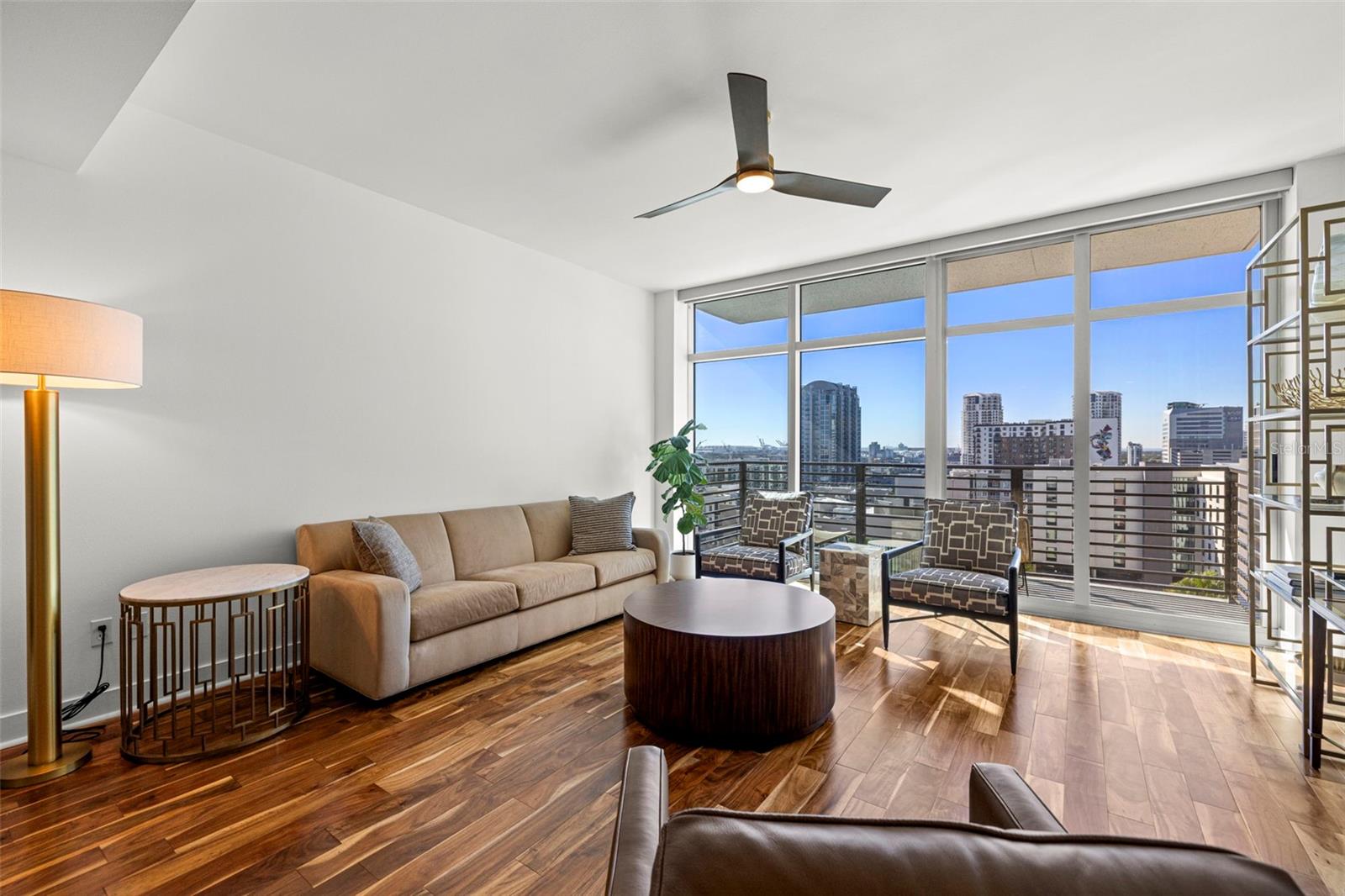 GRAND CENTRAL AT KENNEDY RESID - Residential