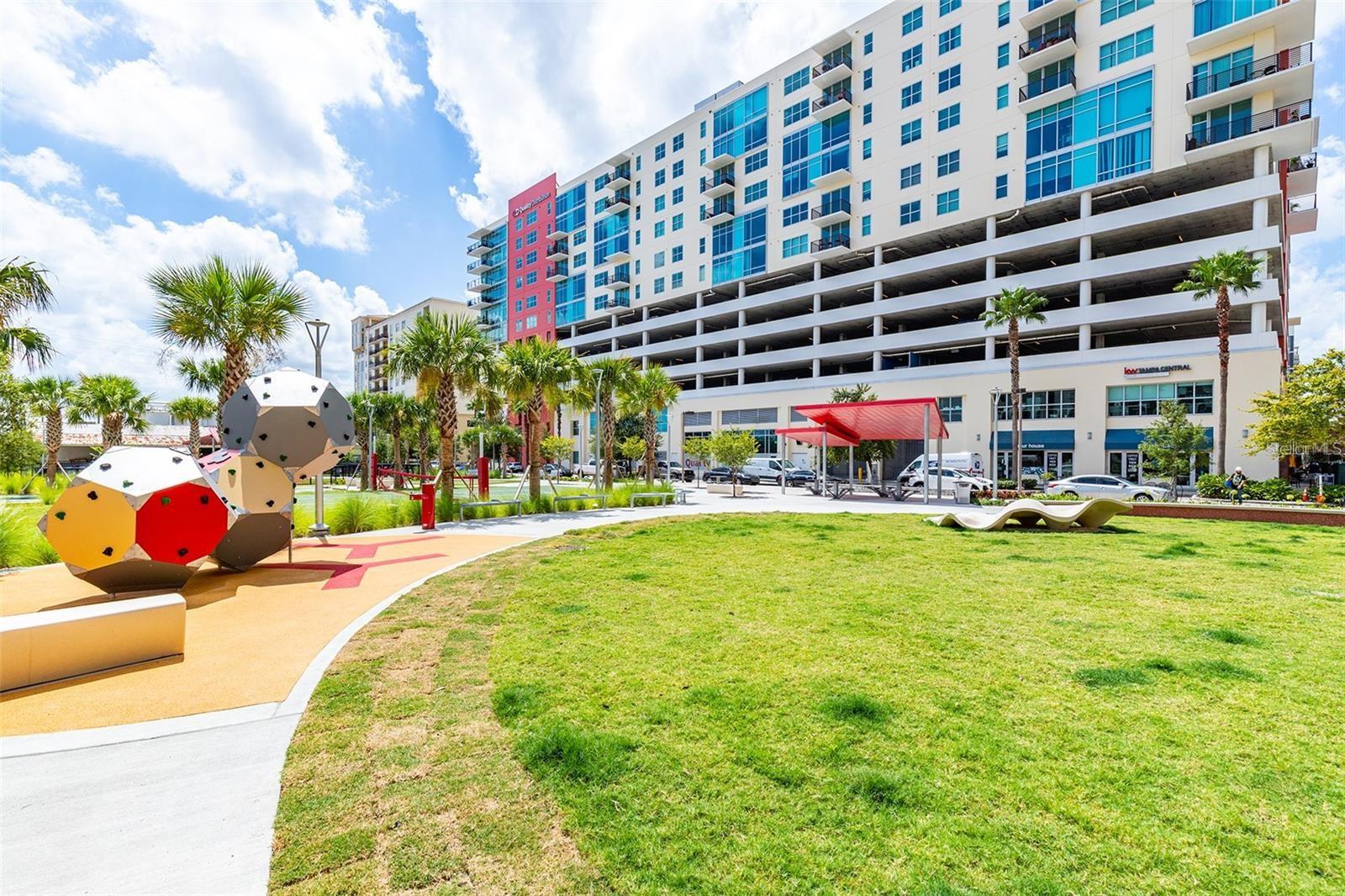 GRAND CENTRAL AT KENNEDY RESID - Residential