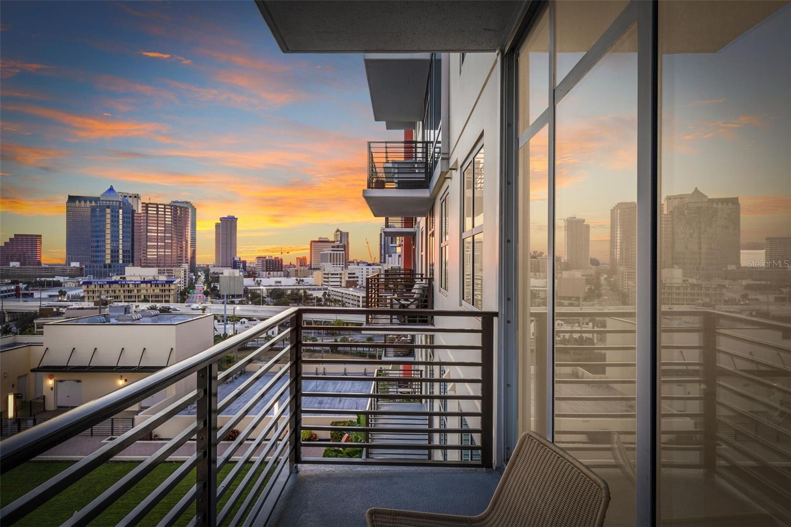 GRAND CENTRAL AT KENNEDY RESID - Residential