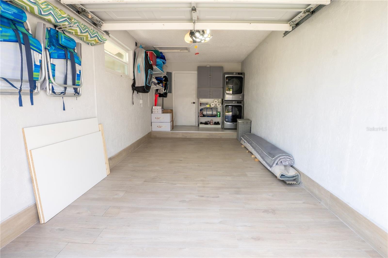 THE LAKES 109-9 B - Residential