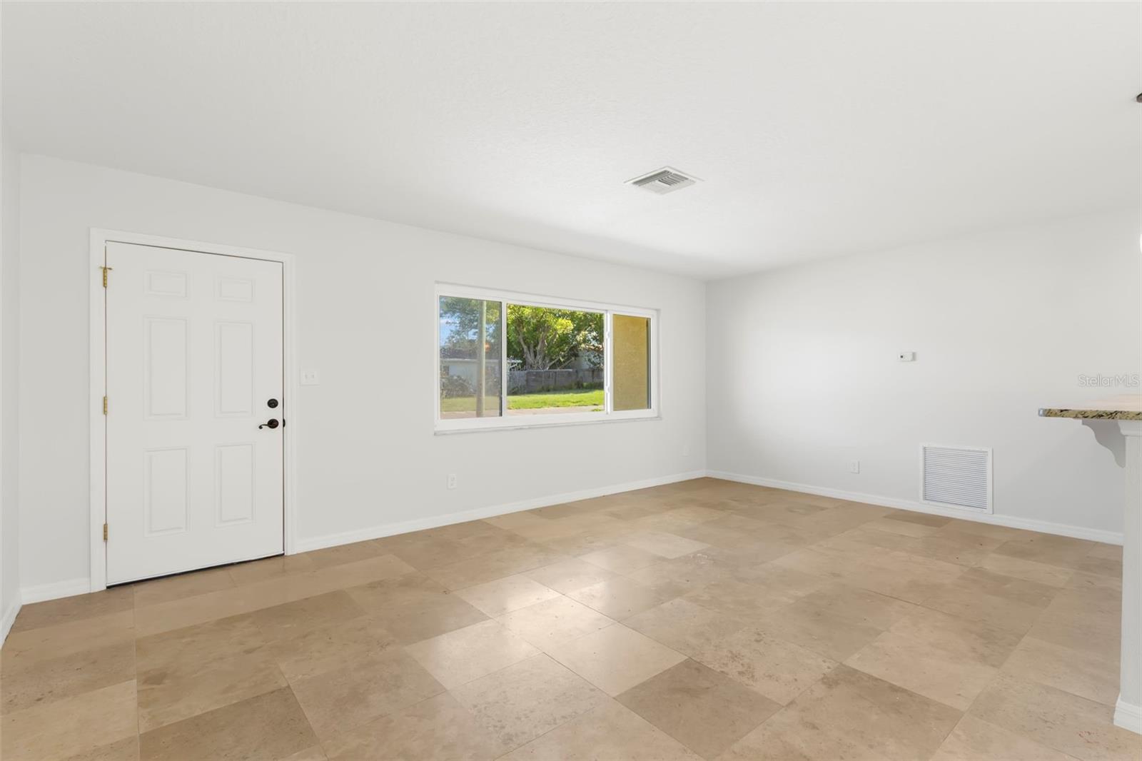 HARBOR HEIGHTS ESTATES - Residential