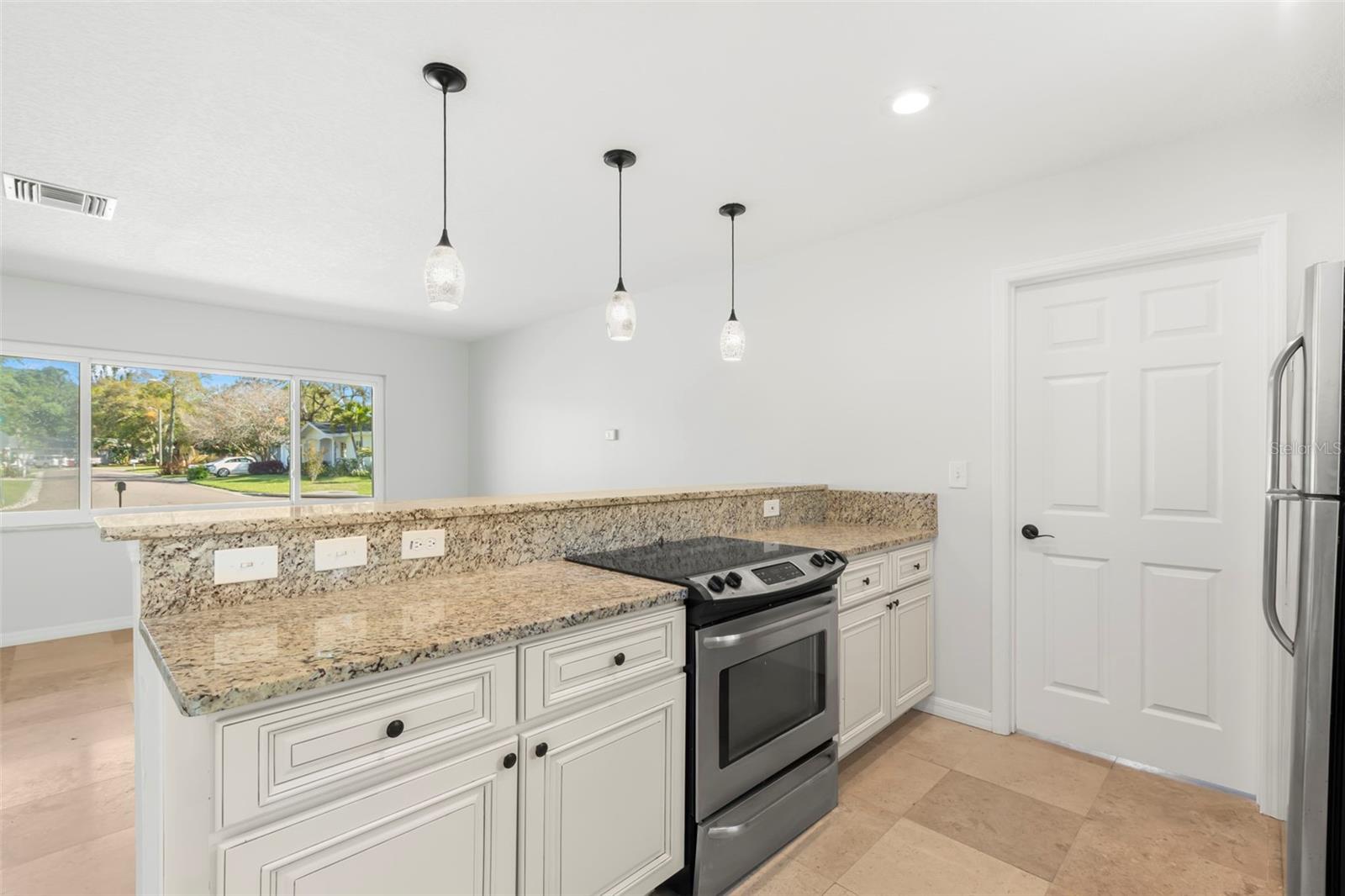 HARBOR HEIGHTS ESTATES - Residential