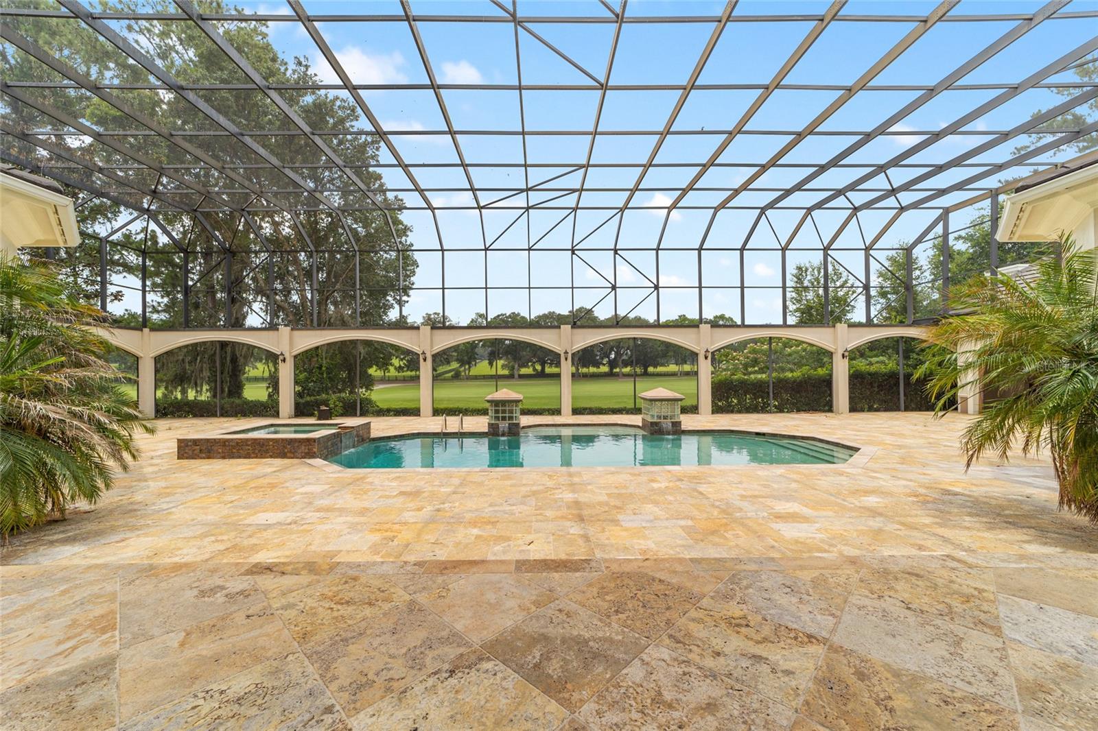 GOLDEN OCALA - Residential