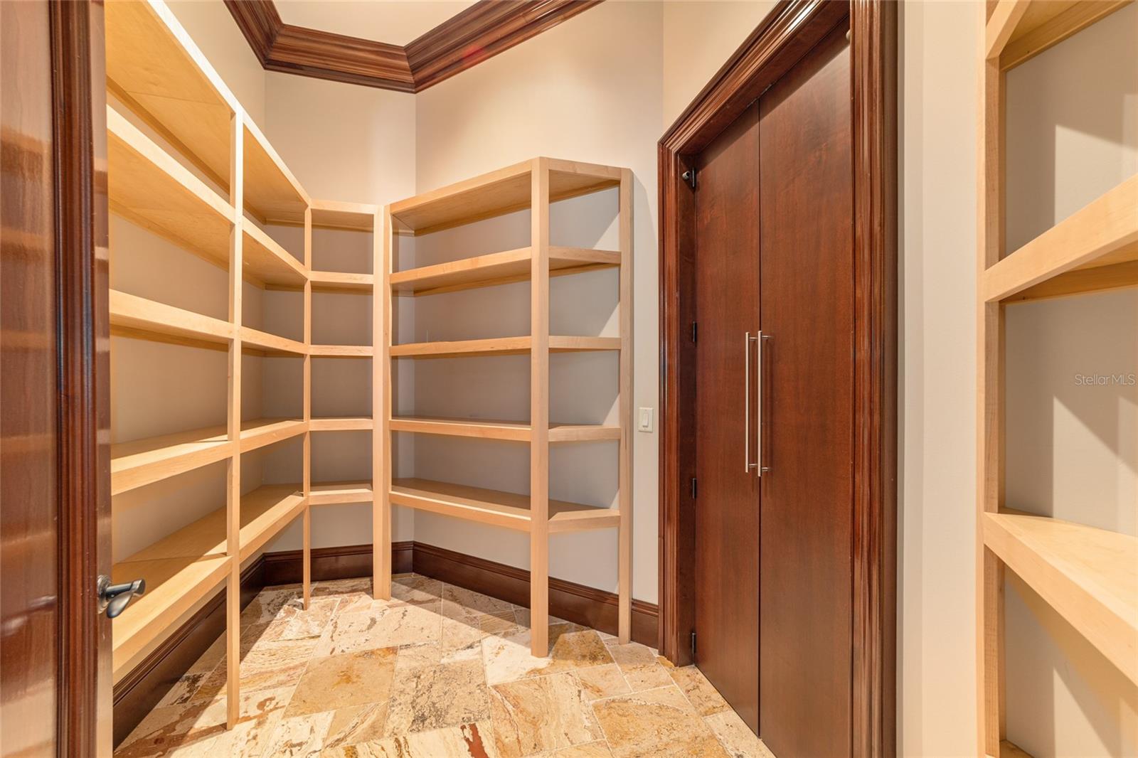 GOLDEN OCALA - Residential