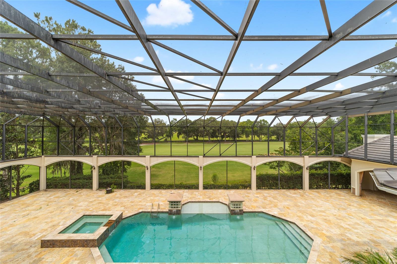 GOLDEN OCALA - Residential