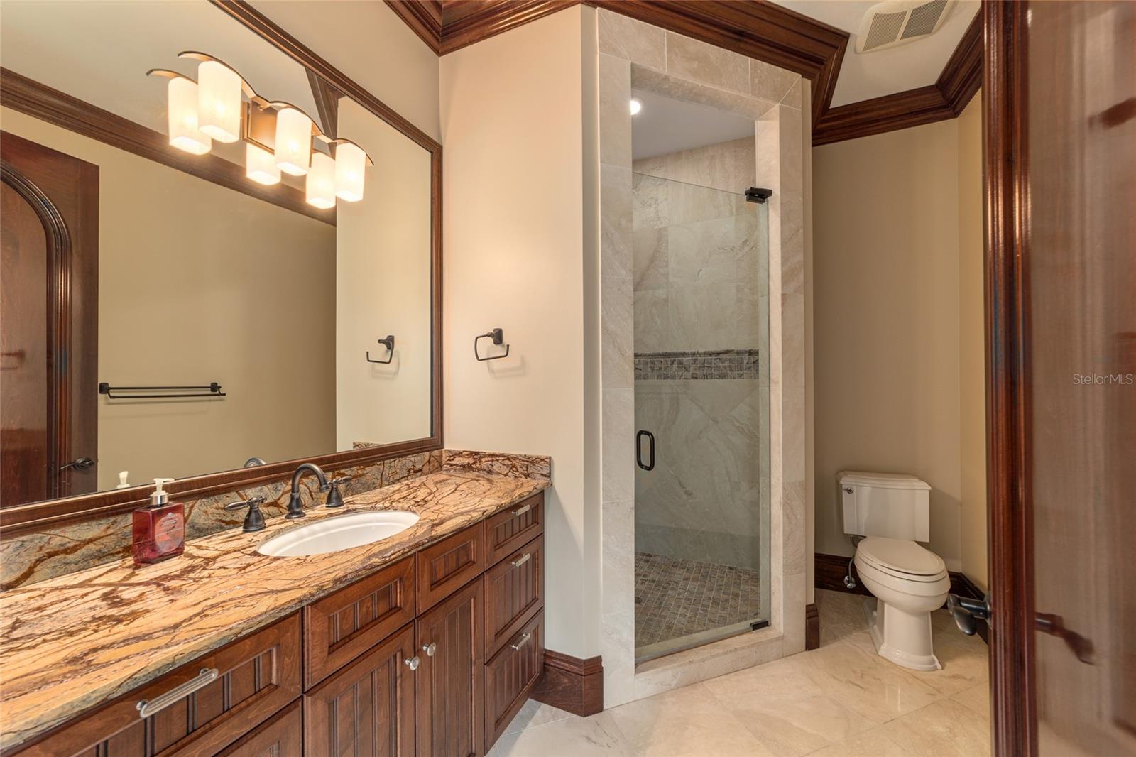 GOLDEN OCALA - Residential