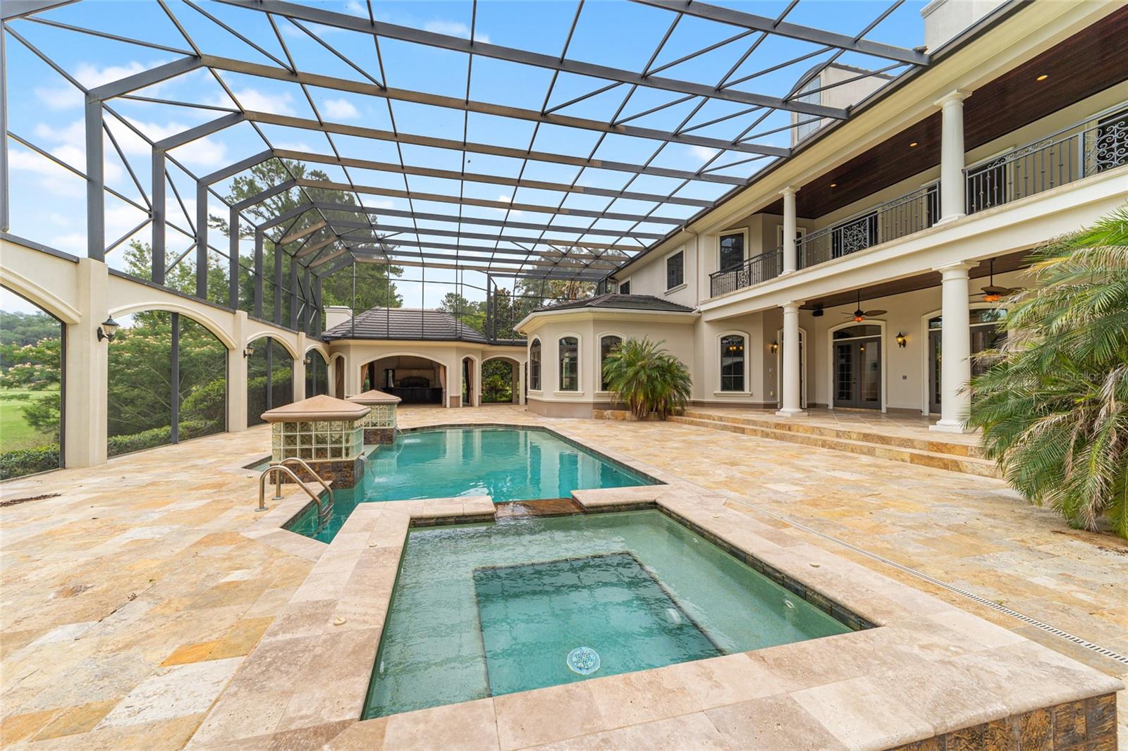 GOLDEN OCALA - Residential