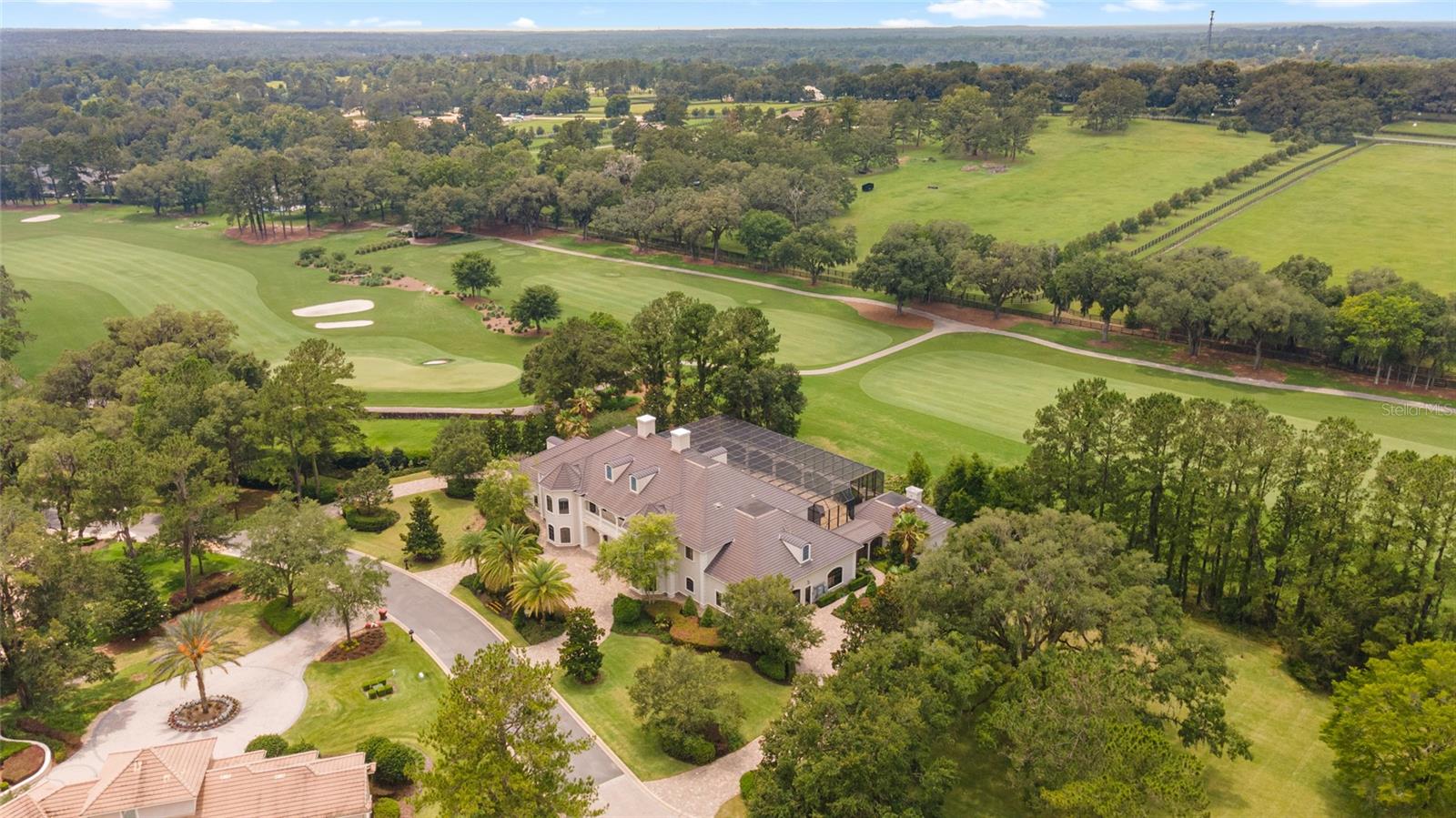 GOLDEN OCALA - Residential