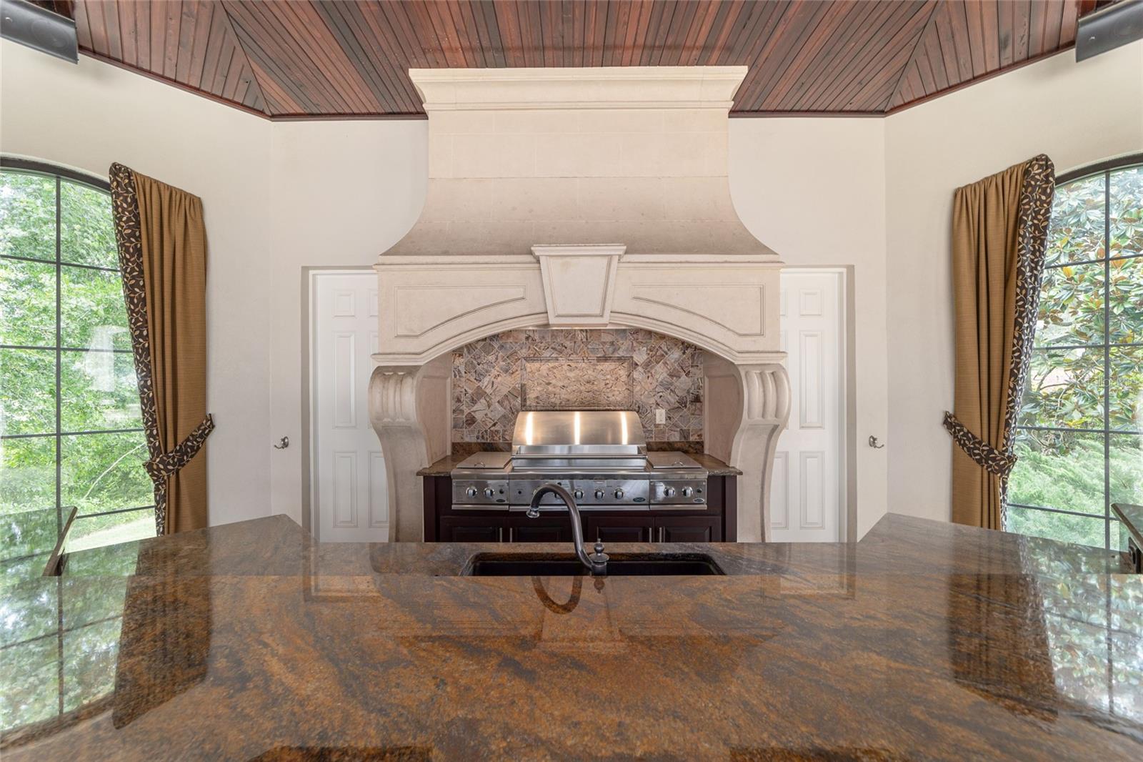 GOLDEN OCALA - Residential