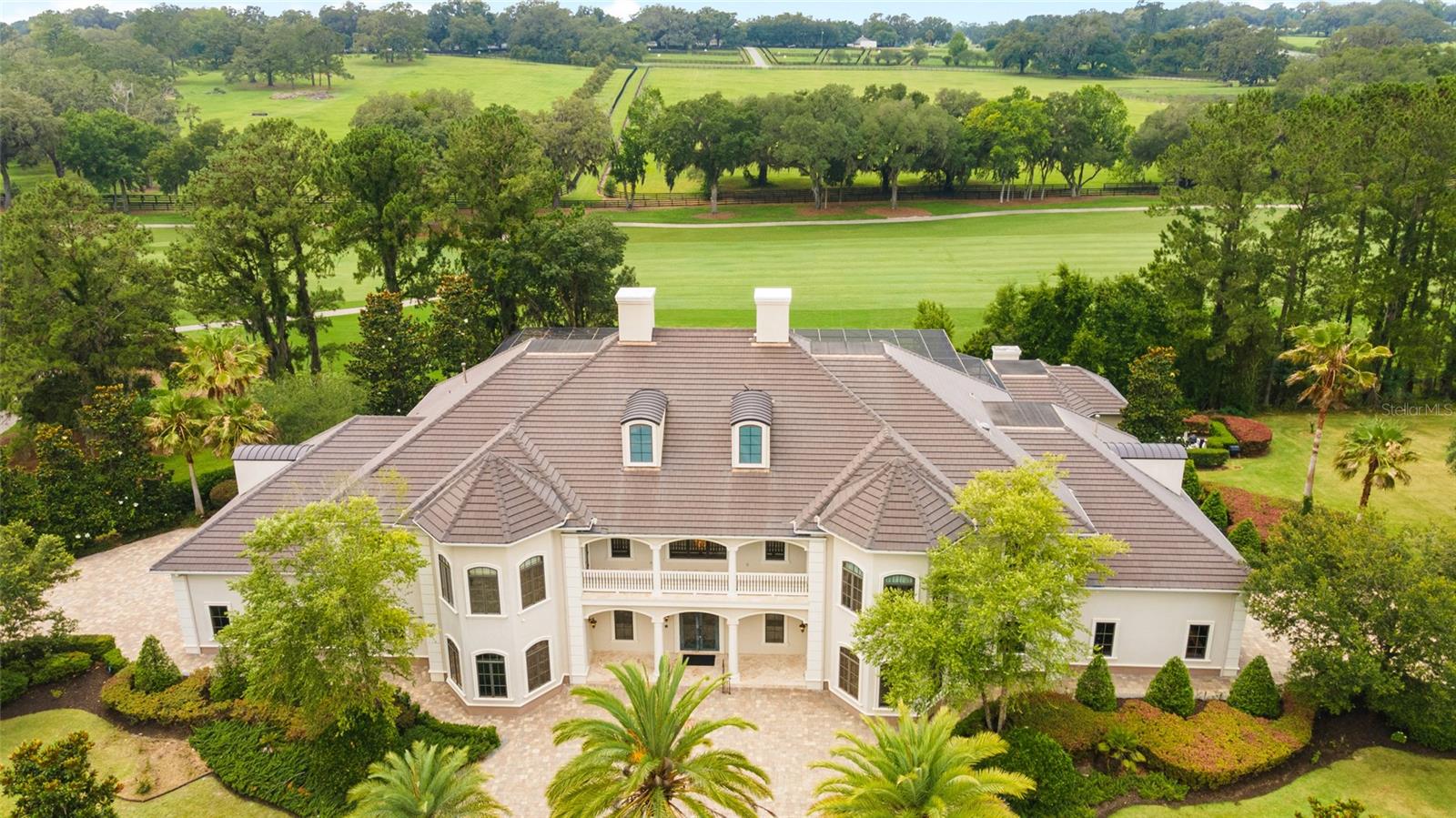 GOLDEN OCALA - Residential