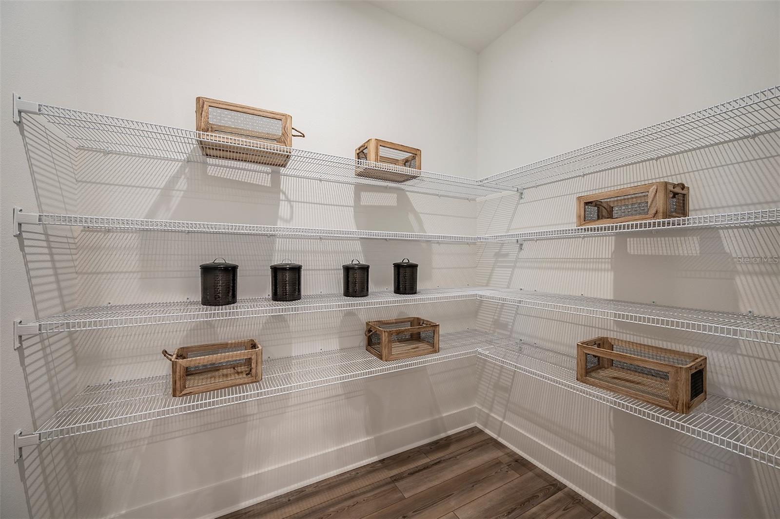 SUNSTONE LAKESIDE AT WELLEN PARK - Residential