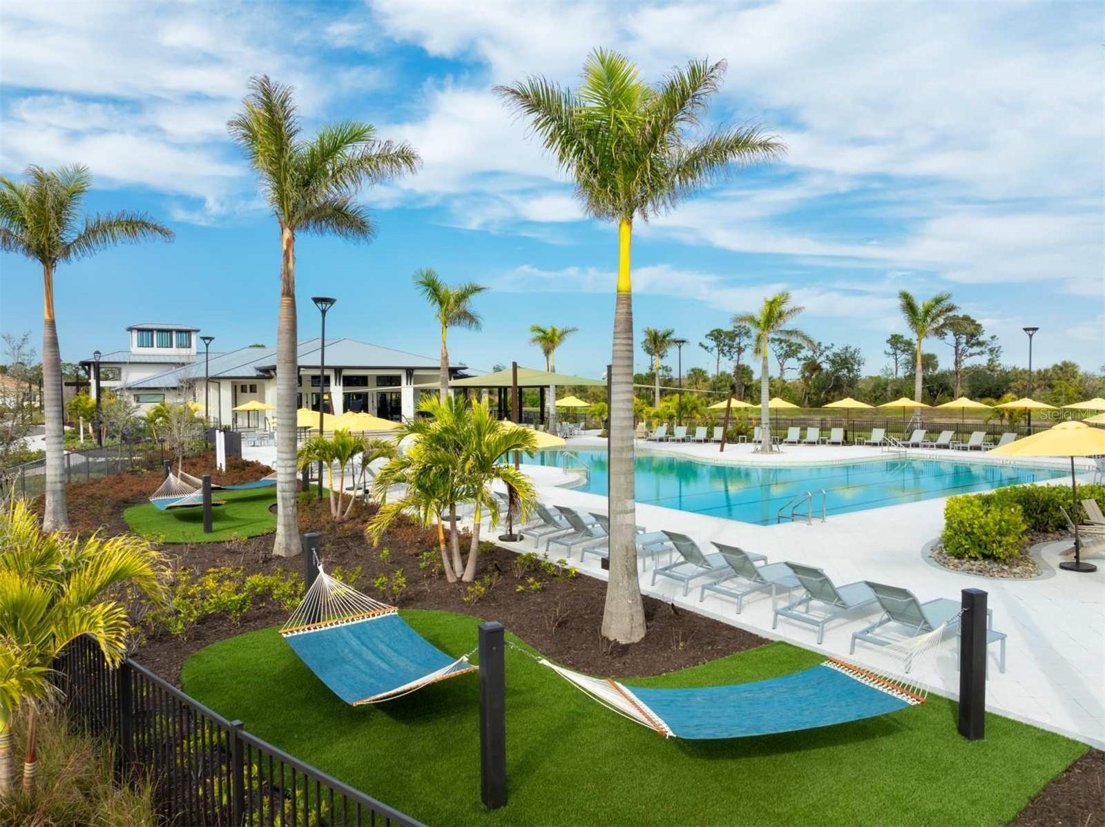 SUNSTONE LAKESIDE AT WELLEN PARK - Residential