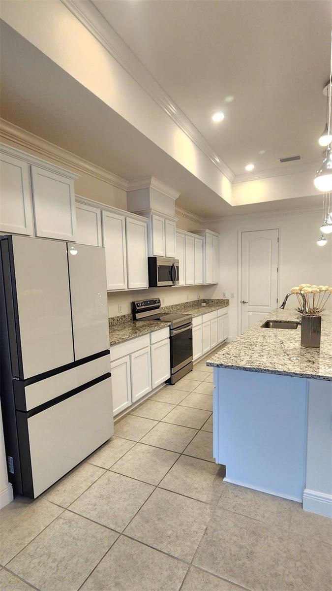 TARA ESTATES - Residential Lease