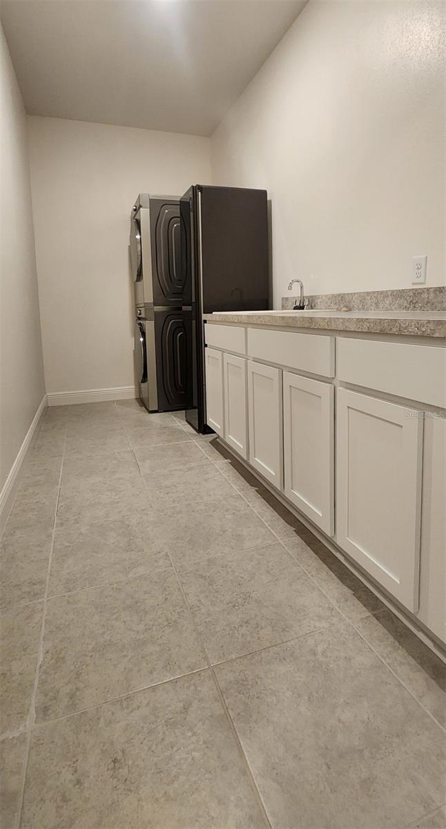 TARA ESTATES - Residential Lease