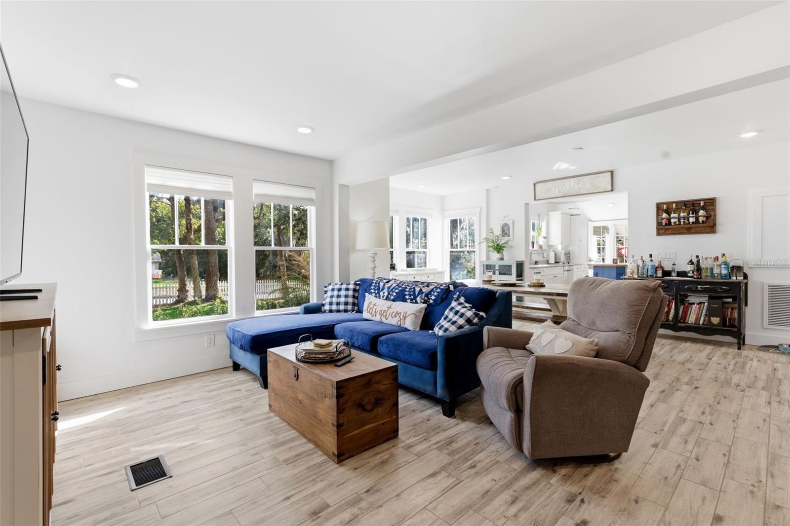 ORANGE CITY - Residential