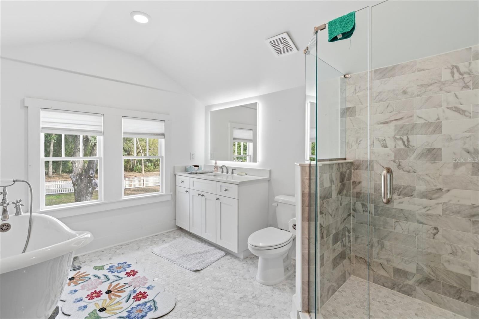 ORANGE CITY - Residential