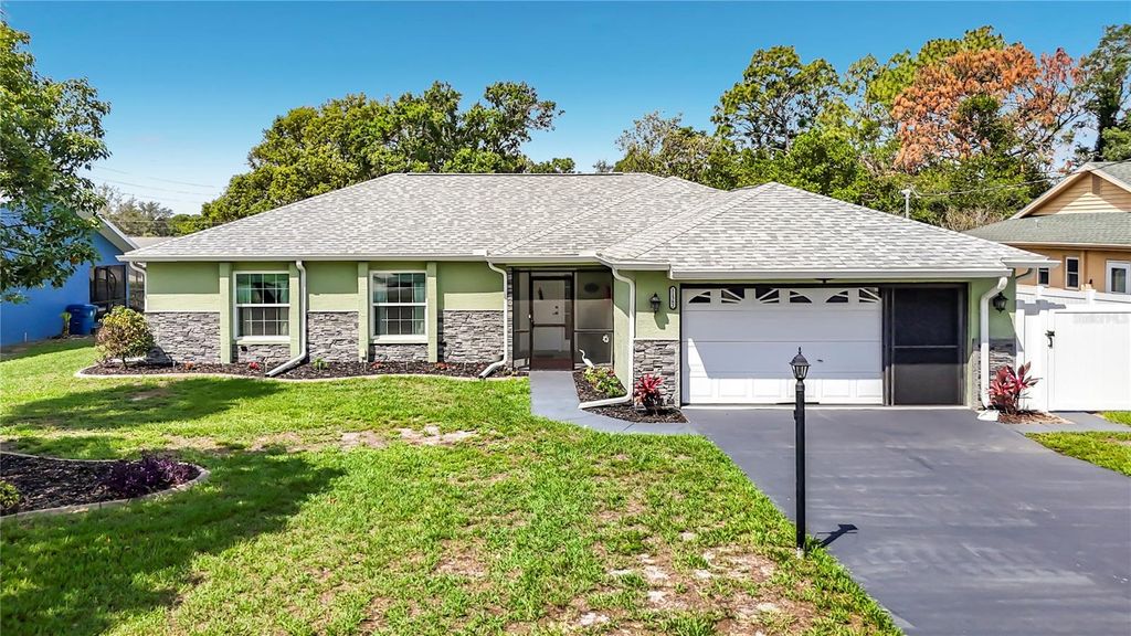 Photo of 11382 Pickford Street, Spring Hill, FL 34609 (MLS # OM725302)