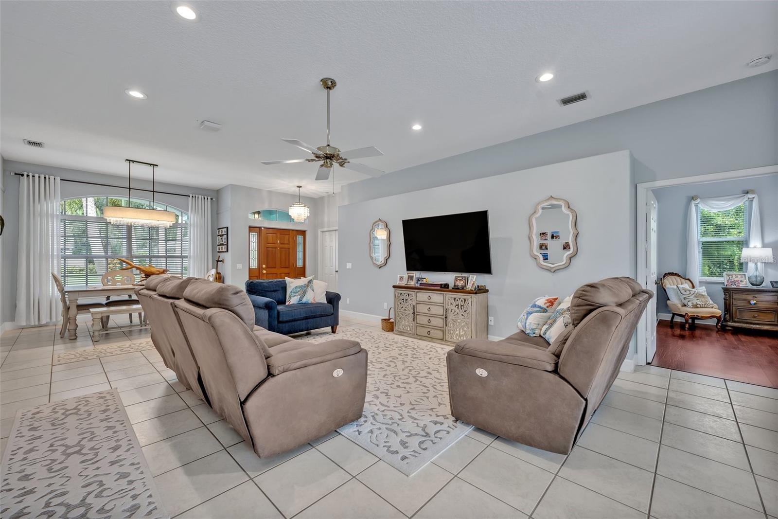 4220 SAVANNAHS TRAIL
