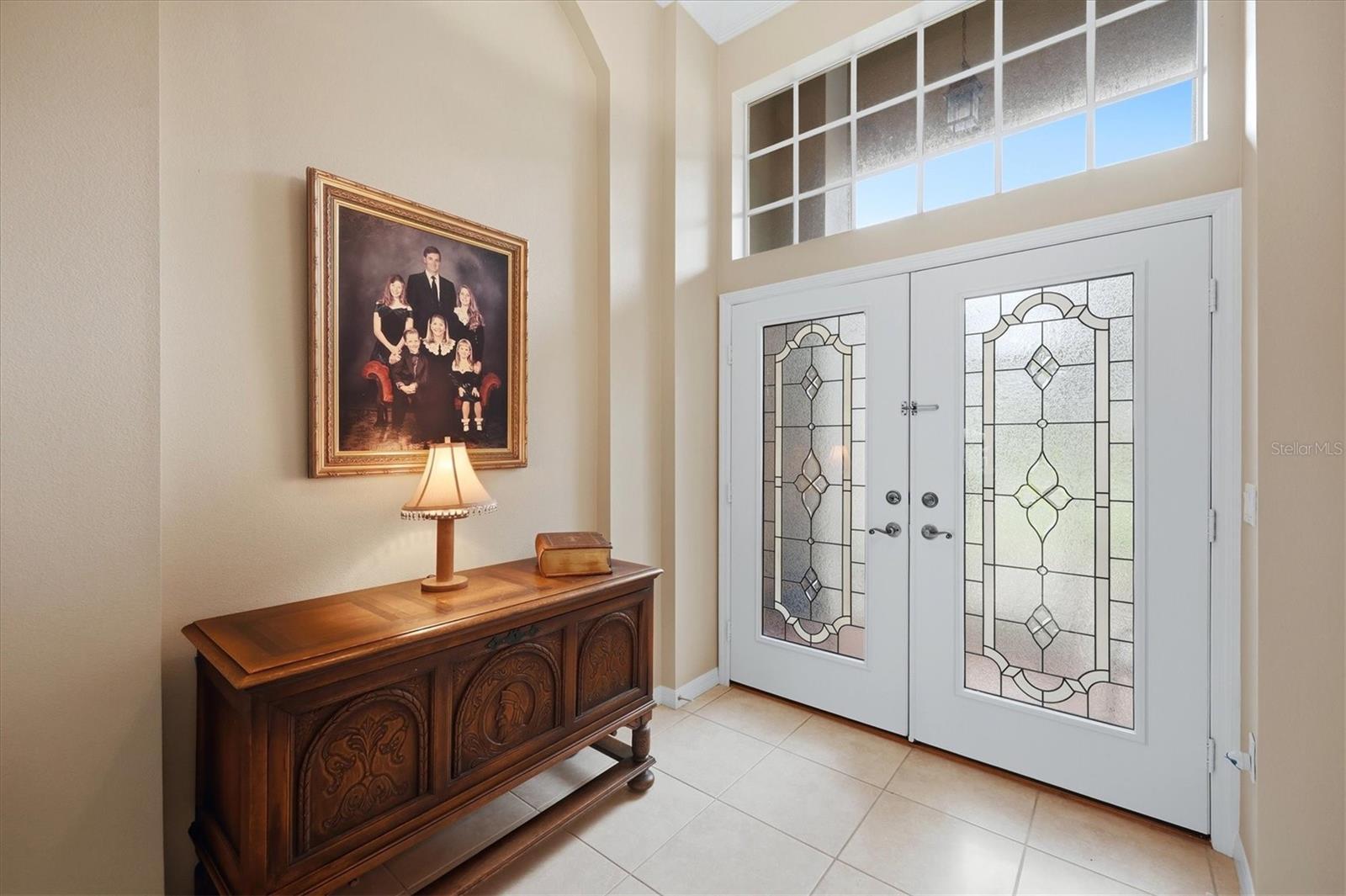 762 SILK OAK DRIVE