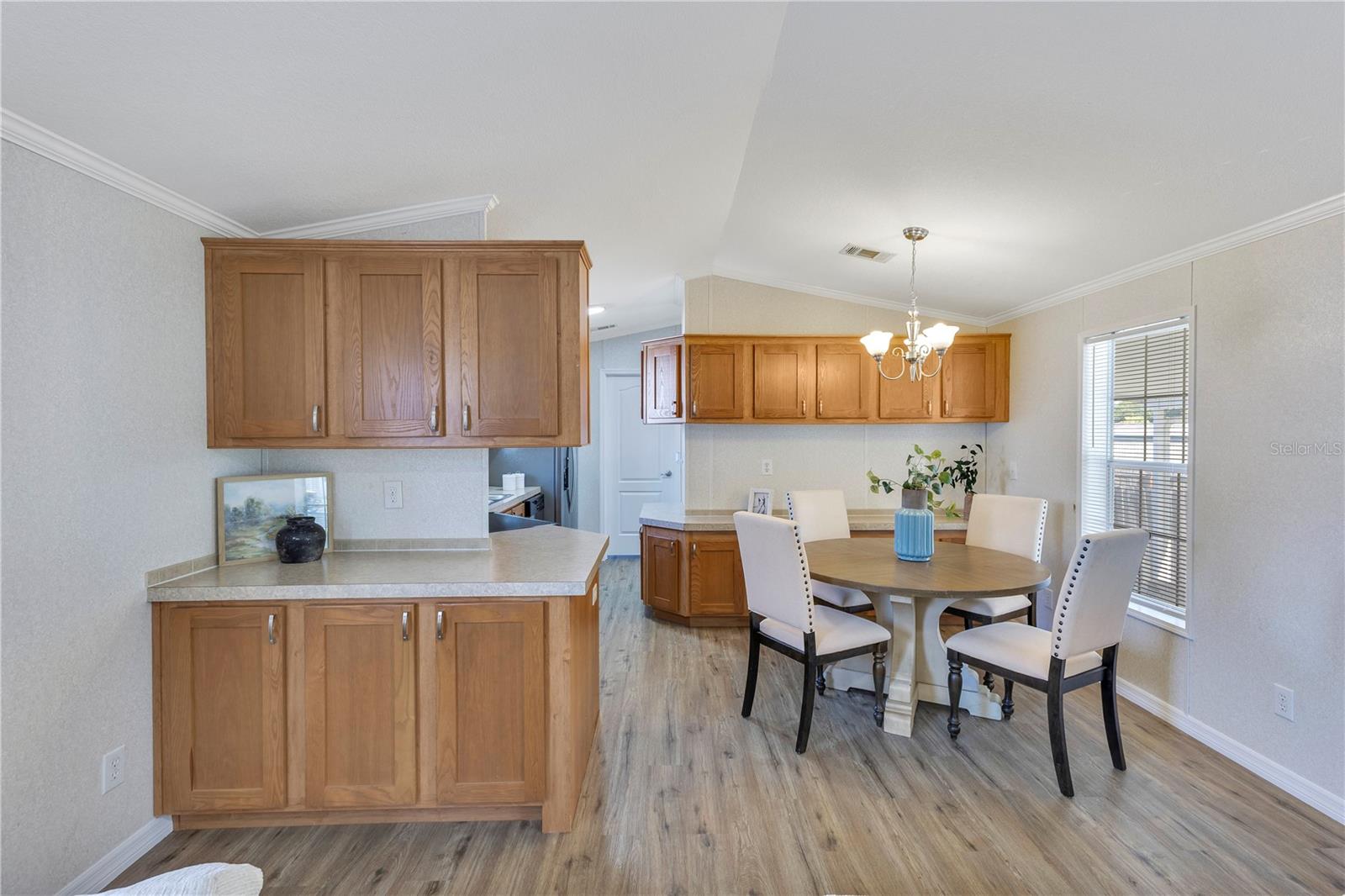 CRESCENT ESTATES SUB 1 - Residential