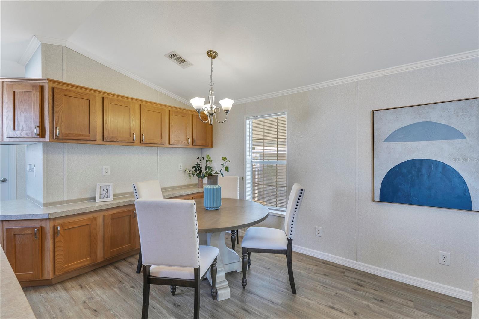 CRESCENT ESTATES SUB 1 - Residential