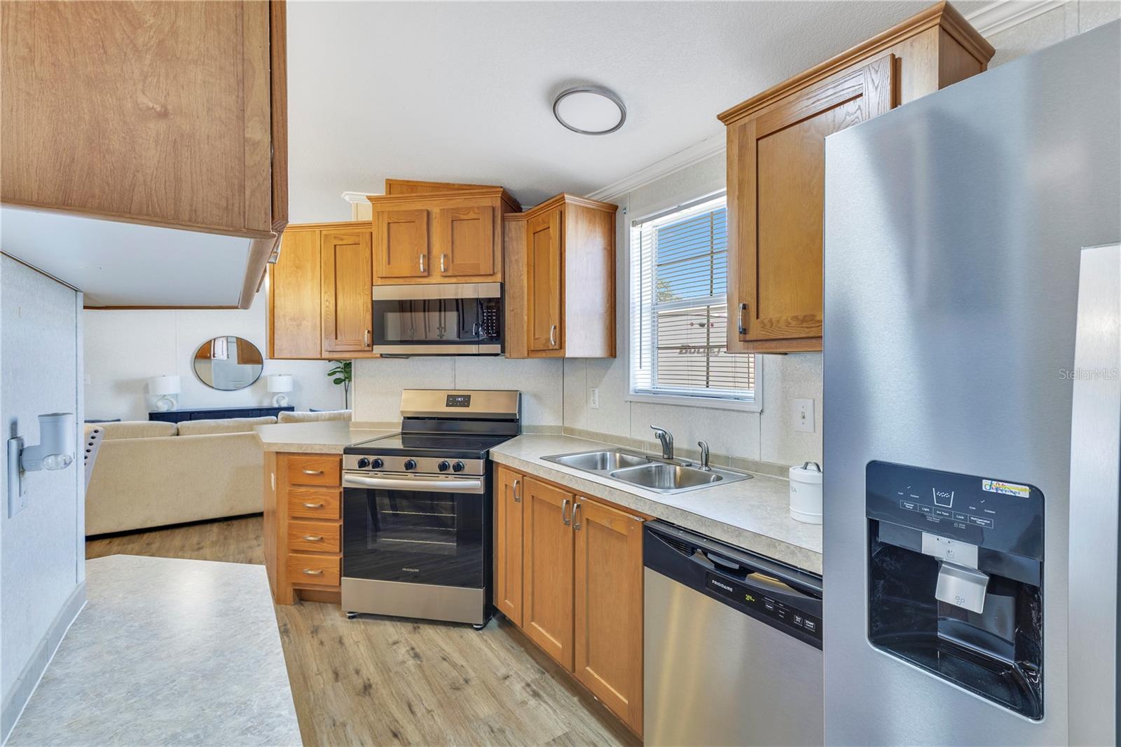 CRESCENT ESTATES SUB 1 - Residential