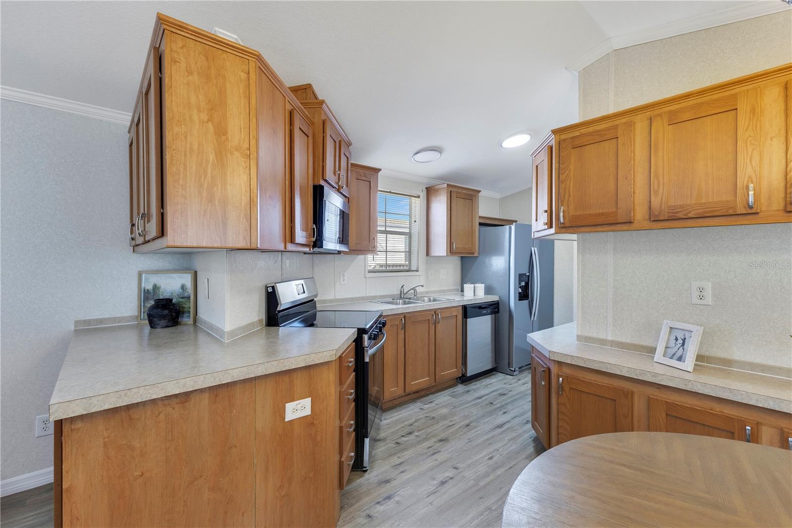 CRESCENT ESTATES SUB 1 - Residential