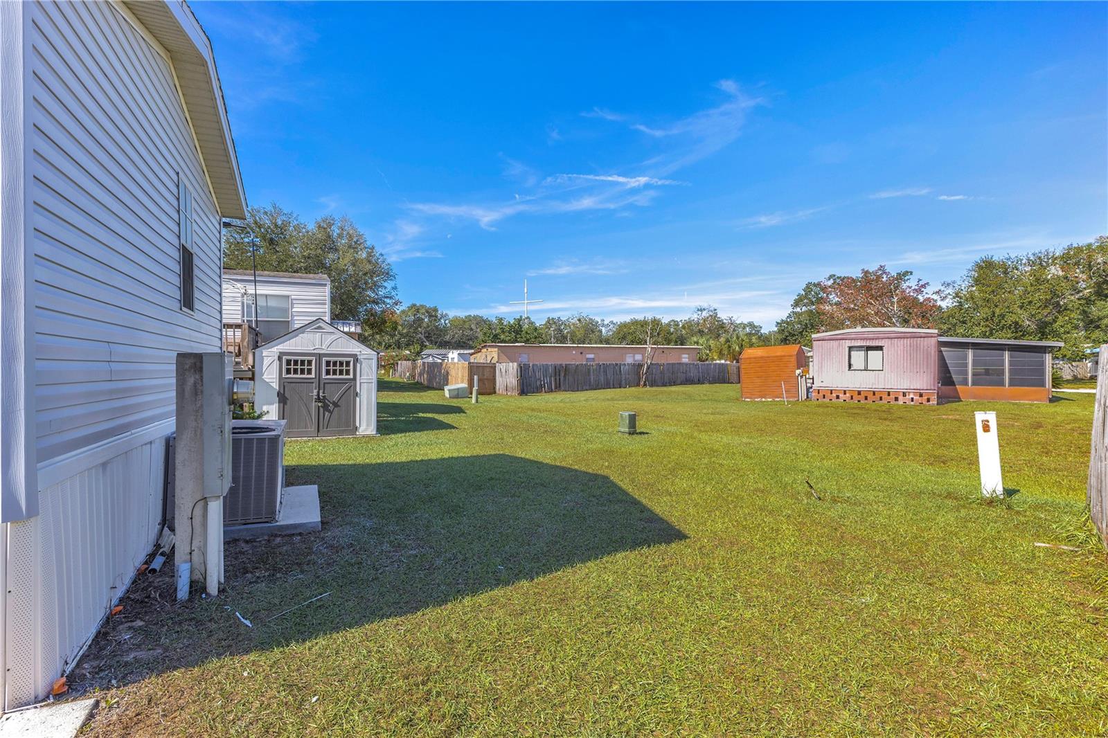 CRESCENT ESTATES SUB 1 - Residential