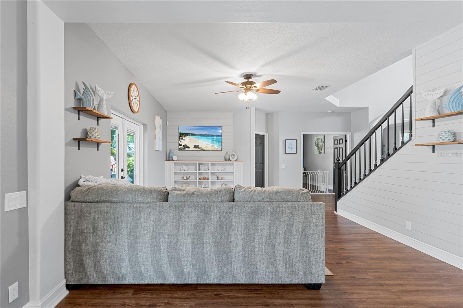 Palm Harbor, Florida, 34685, United States, 5 Bedrooms Bedrooms, ,3 BathroomsBathrooms,Residential,Active,2017819