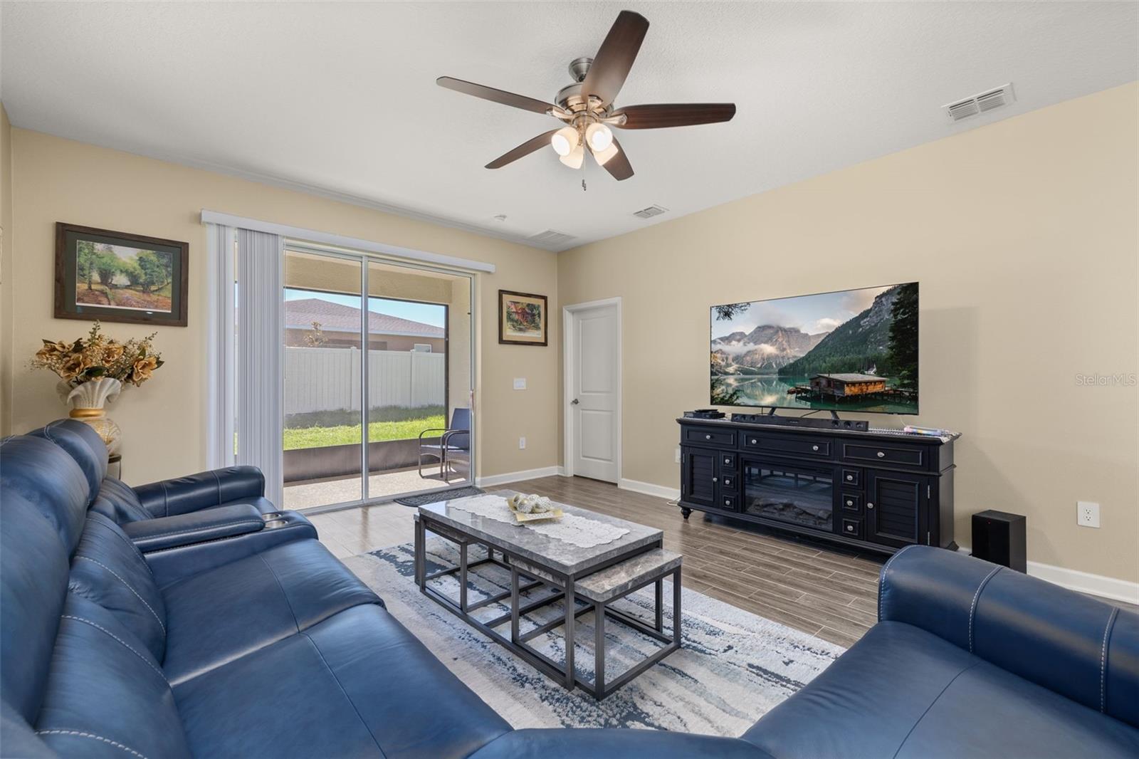 1739 GOOD NEIGHBOR LOOP