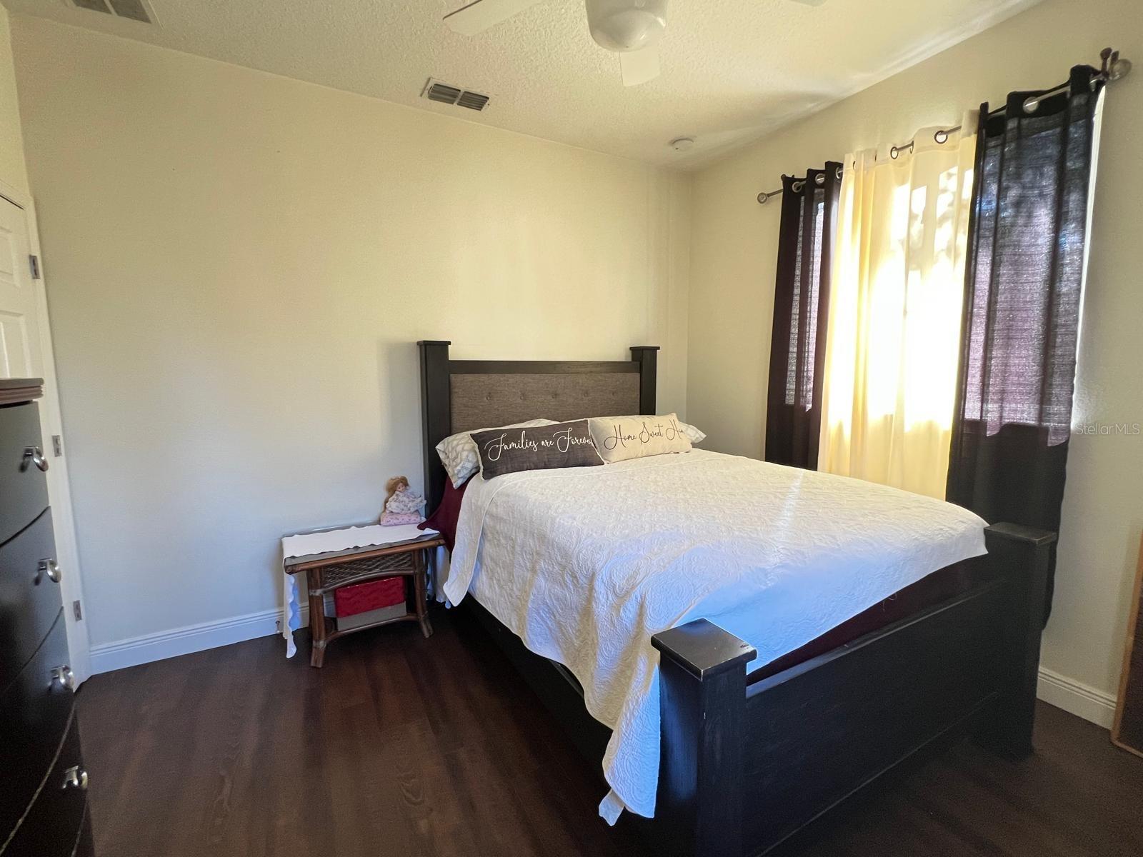 SEMINOLE WOODS 5 AC DEV - Residential