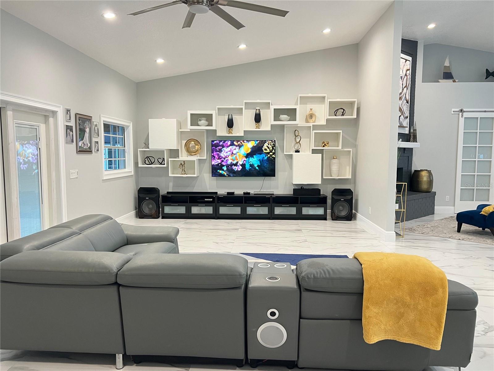 SEMINOLE WOODS 5 AC DEV - Residential