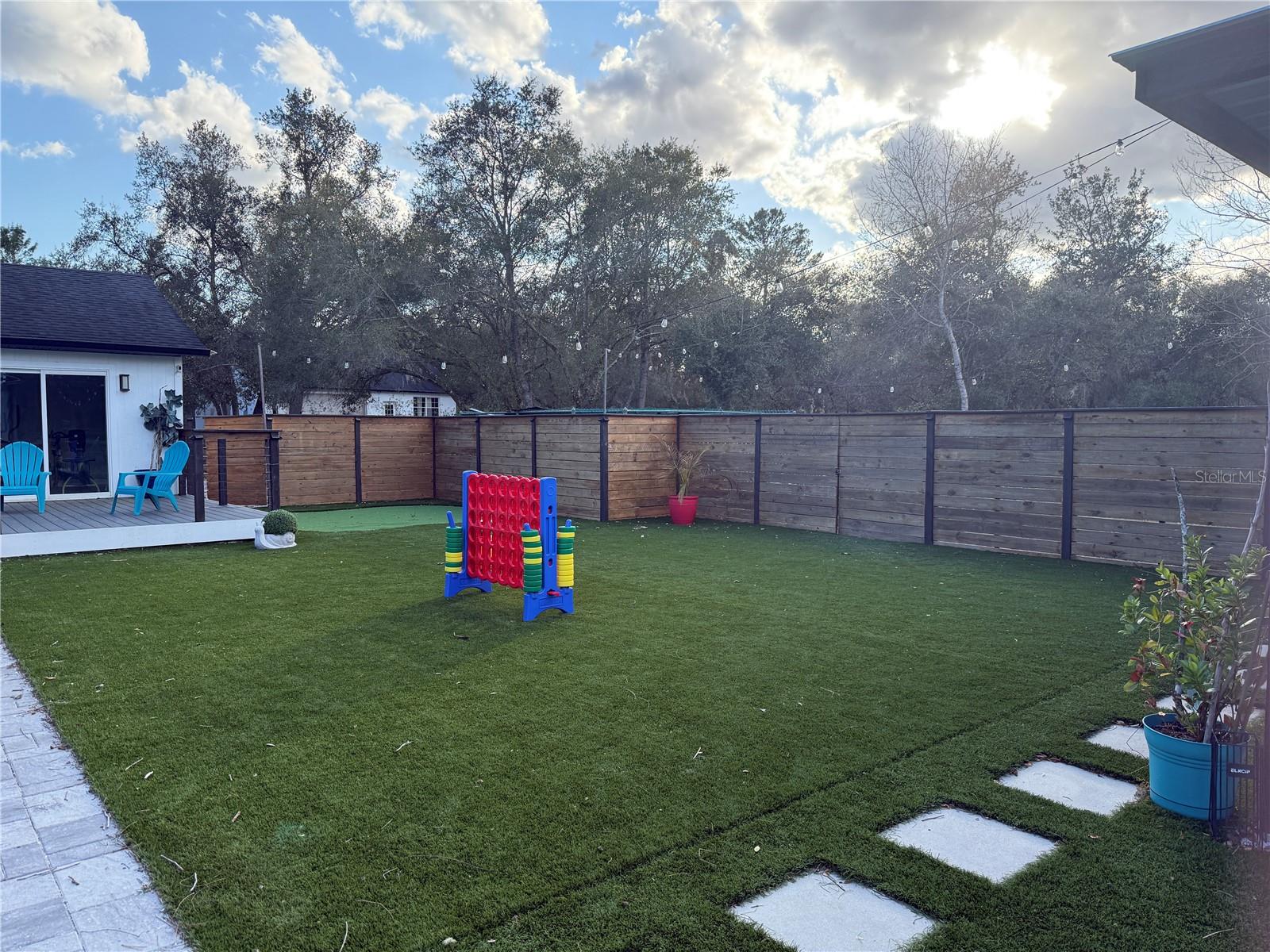 SEMINOLE WOODS 5 AC DEV - Residential