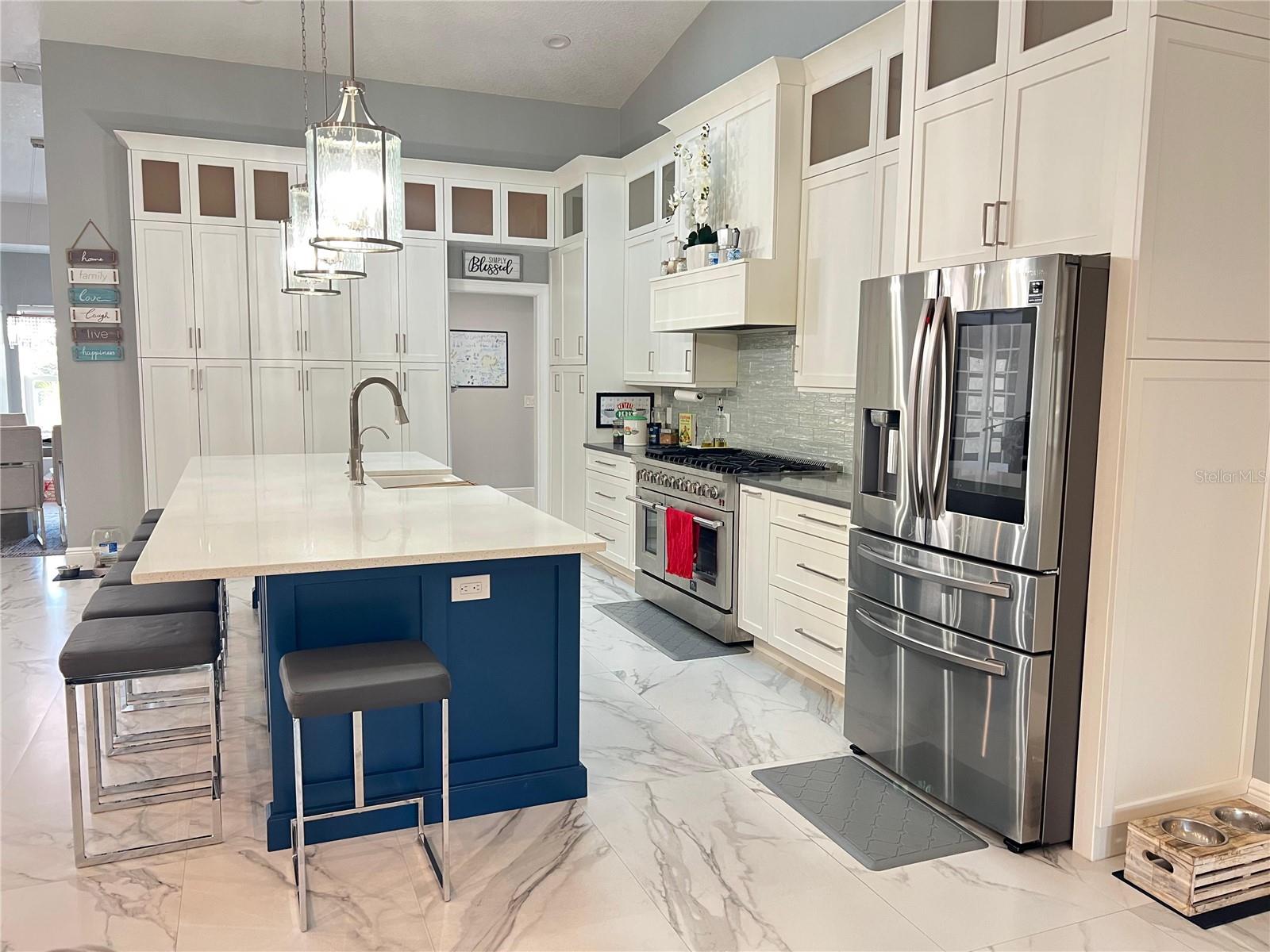 SEMINOLE WOODS 5 AC DEV - Residential