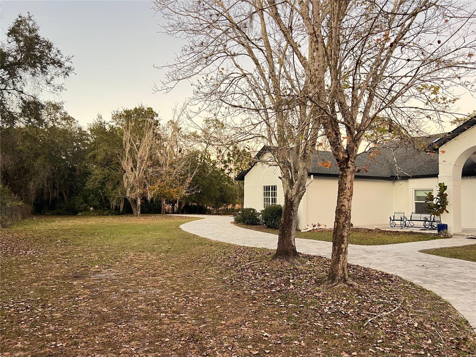 SEMINOLE WOODS 5 AC DEV - Residential