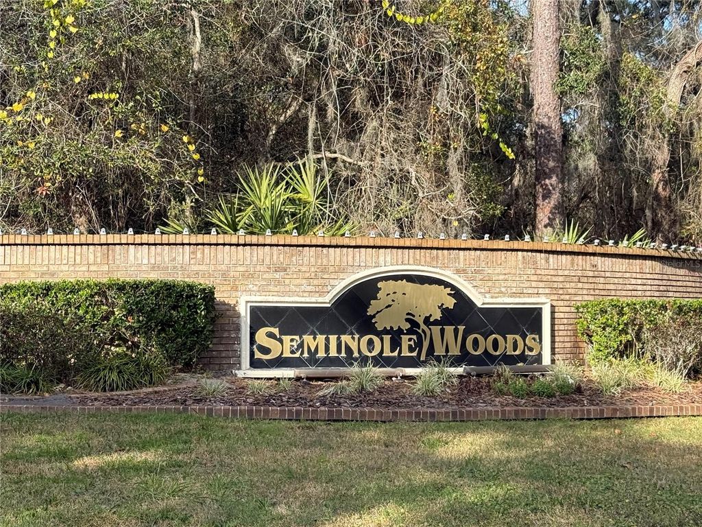 Photo of 965 Pine Hill Boulevard, Geneva, FL 32732 (MLS # S5142827)