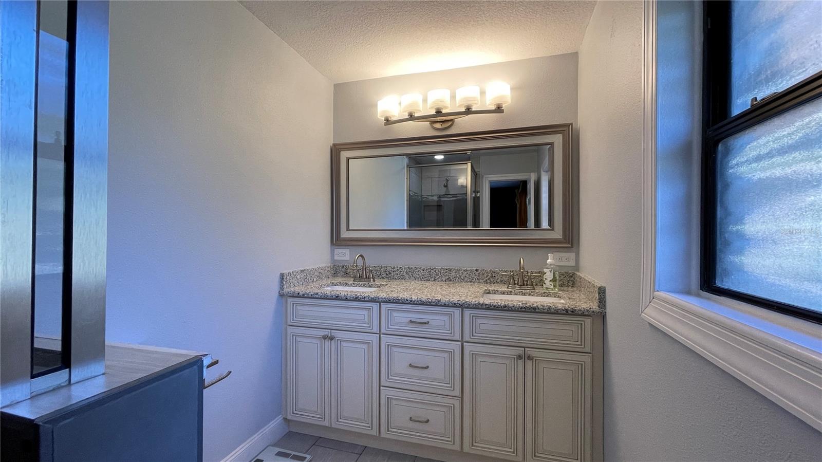 RAVENNA PARK 2ND SEC OF LOCH ARBOR - Residential Lease