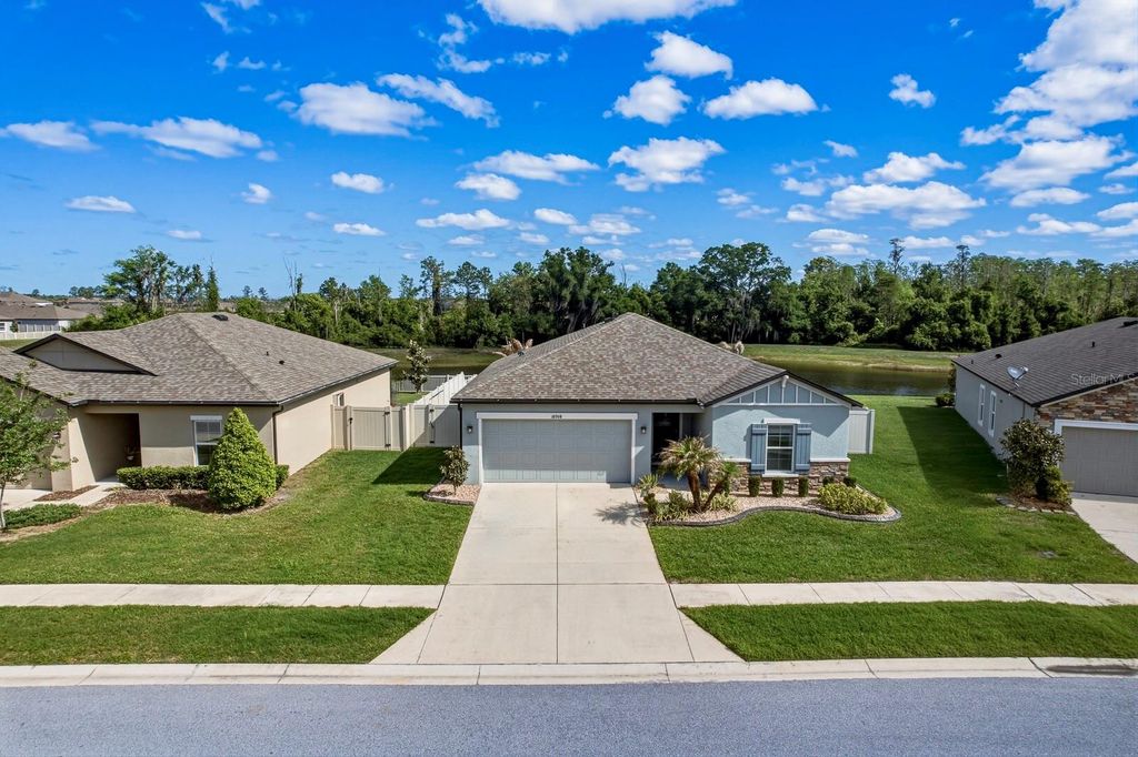 Photo of 18908 Alfaro Loop, Spring Hill, FL 34610 (MLS # TB8497607)