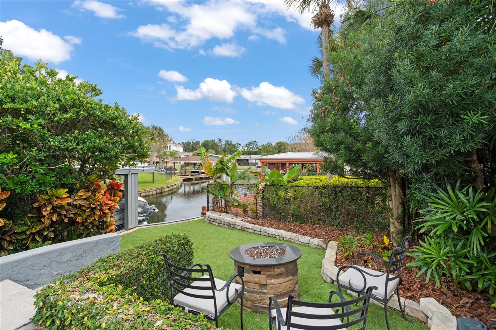 MAITLAND ISLE - Residential