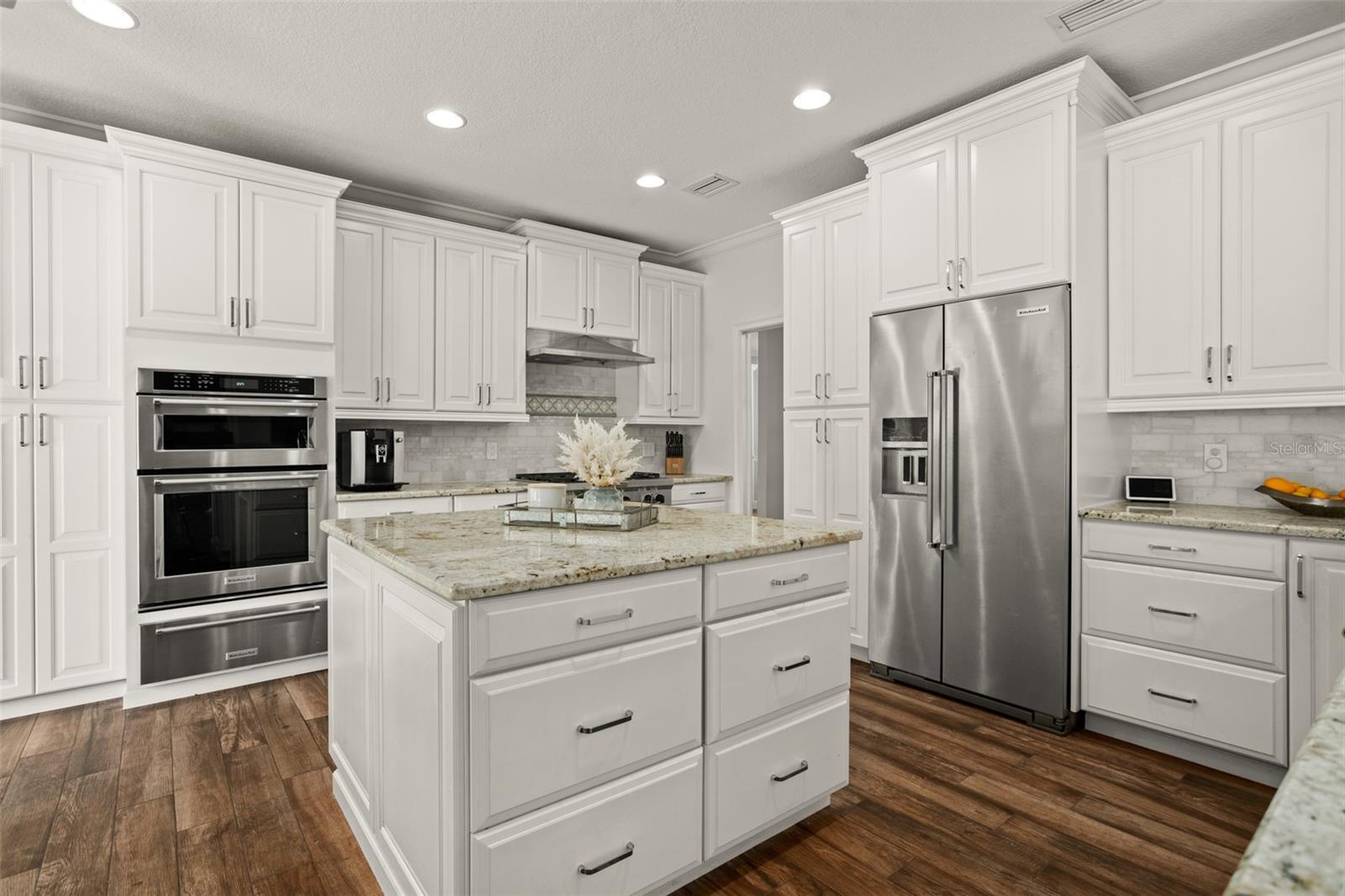 MAITLAND ISLE - Residential